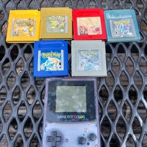 Gameboy Atomic Purple with Games
